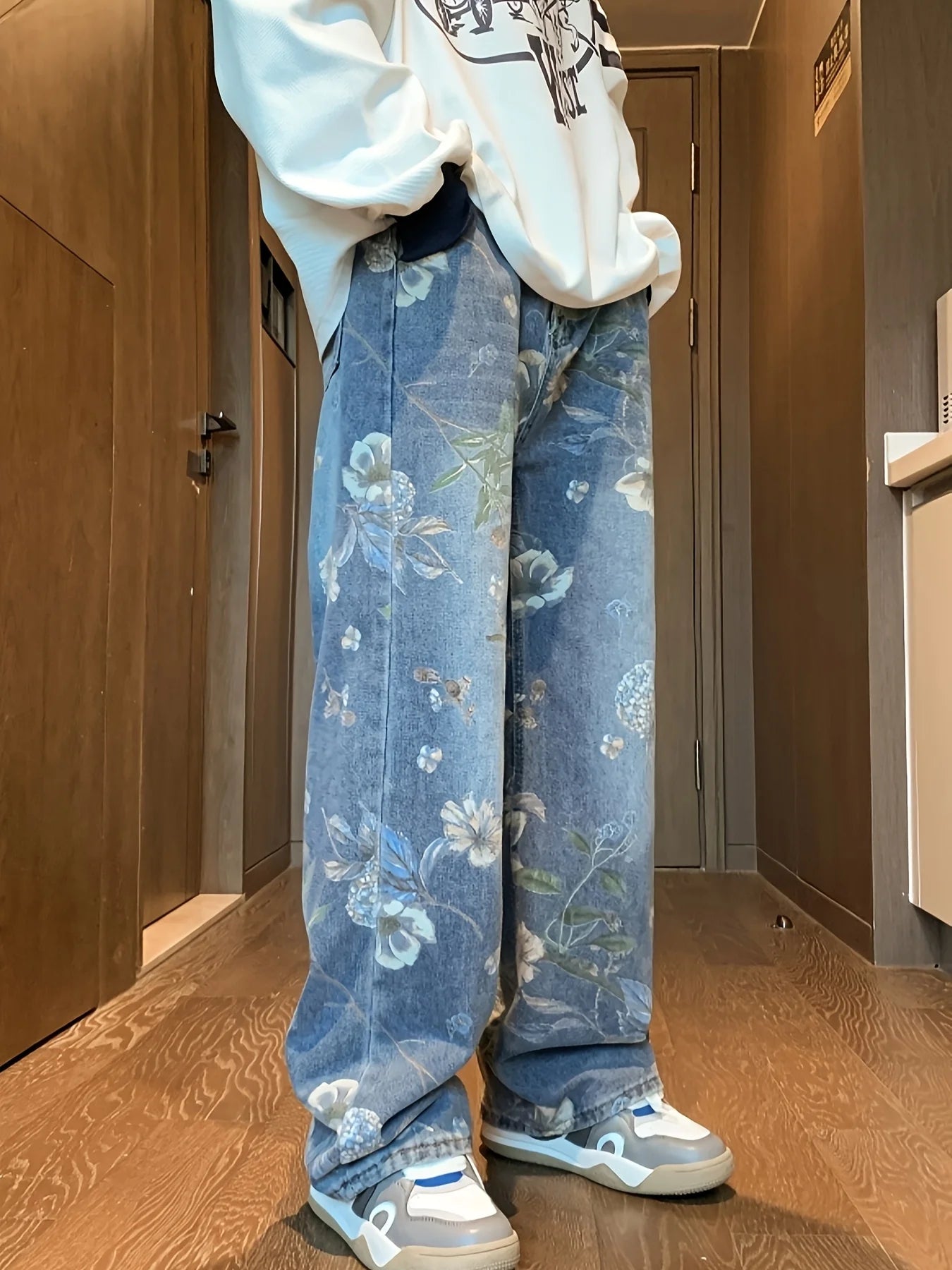 Floral High-Waist Jeans